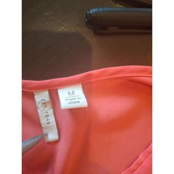 Cato Est 1946 Womens Blouse M Coral V Neck Lightweight Flowy Lagenlook Preppy - Picture 4 of 8